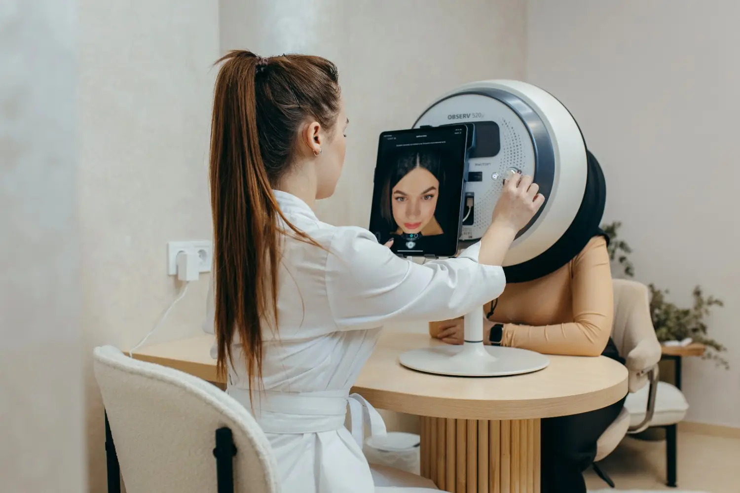Aura 3D skin imaging for personalized treatment